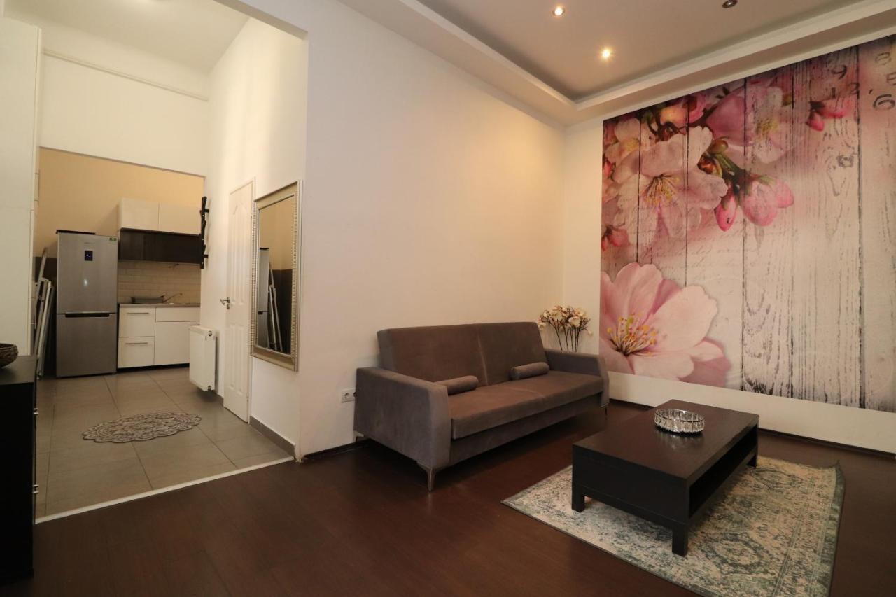 Broadway Downtown Deluxe בודפשט מראה חיצוני תמונה