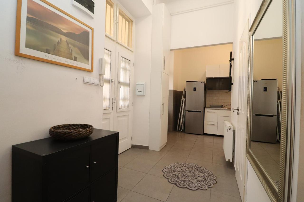 Broadway Downtown Deluxe בודפשט מראה חיצוני תמונה