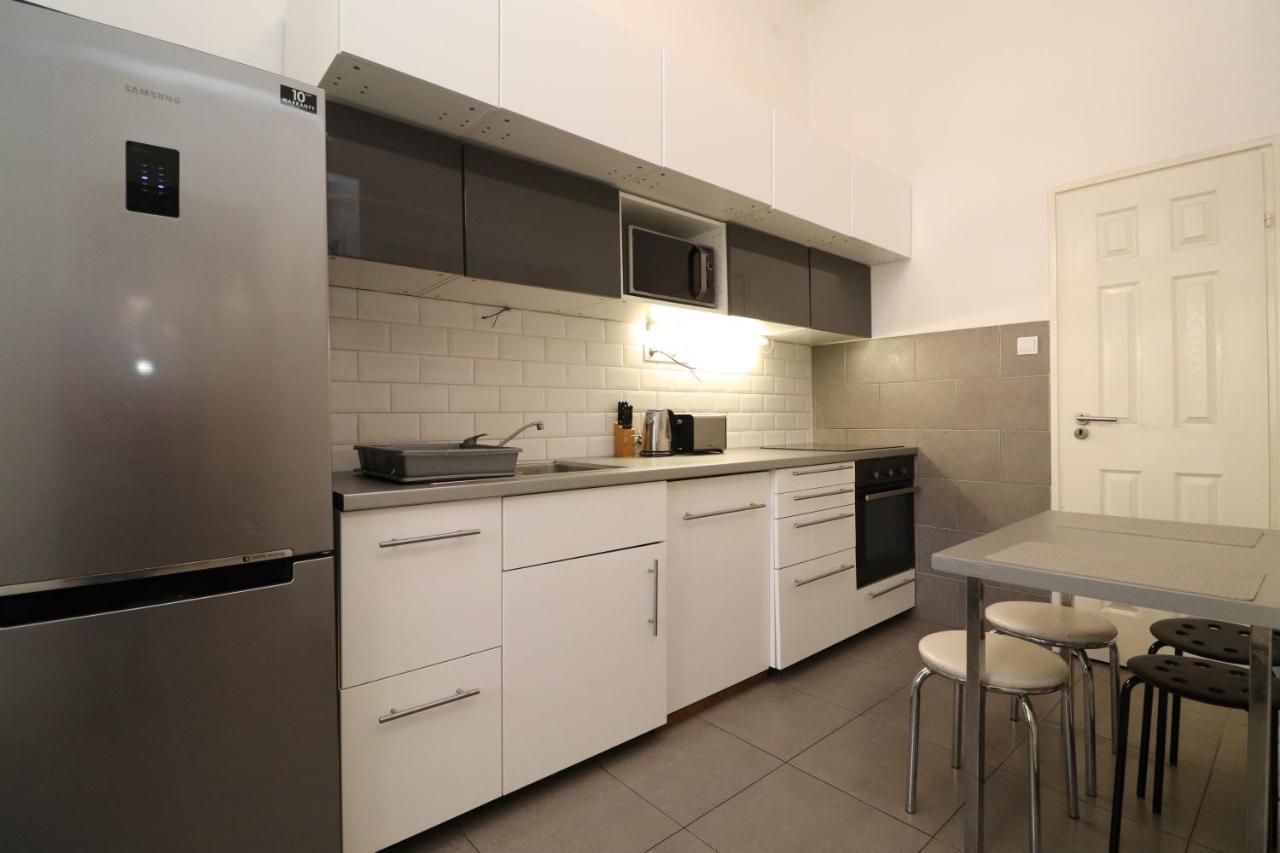 Broadway Downtown Deluxe בודפשט מראה חיצוני תמונה